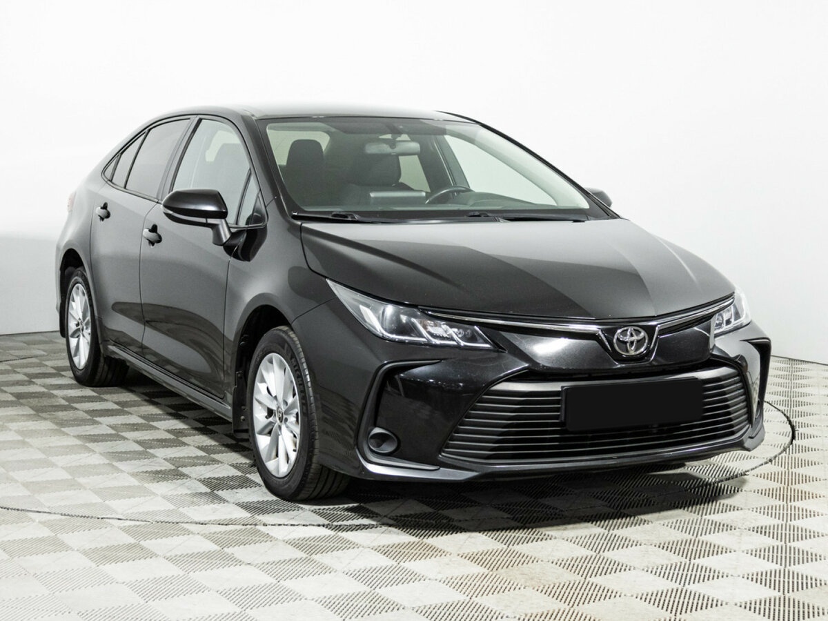 Toyota Corolla 2019 года с пробегом. Фото: #2