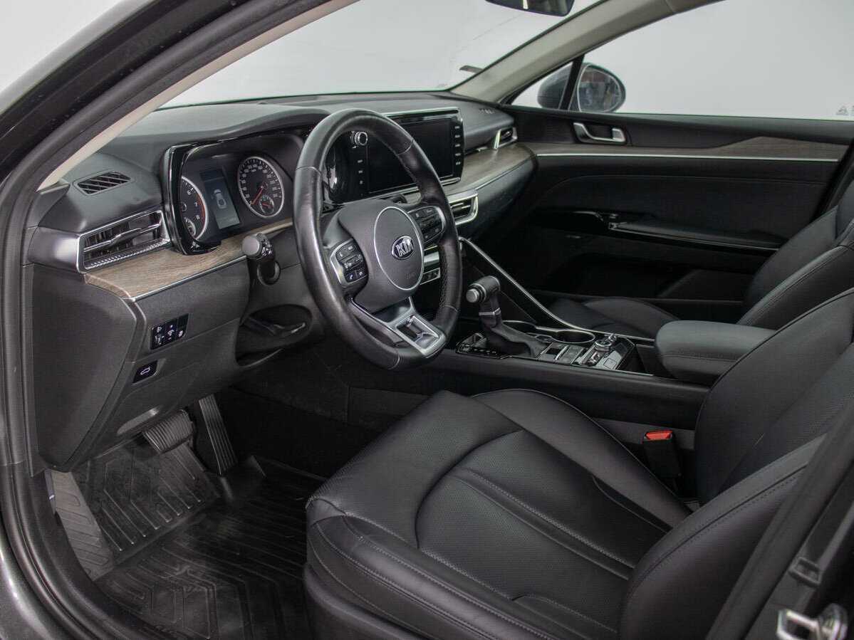 Kia K5 2020 года с пробегом. Фото: #9