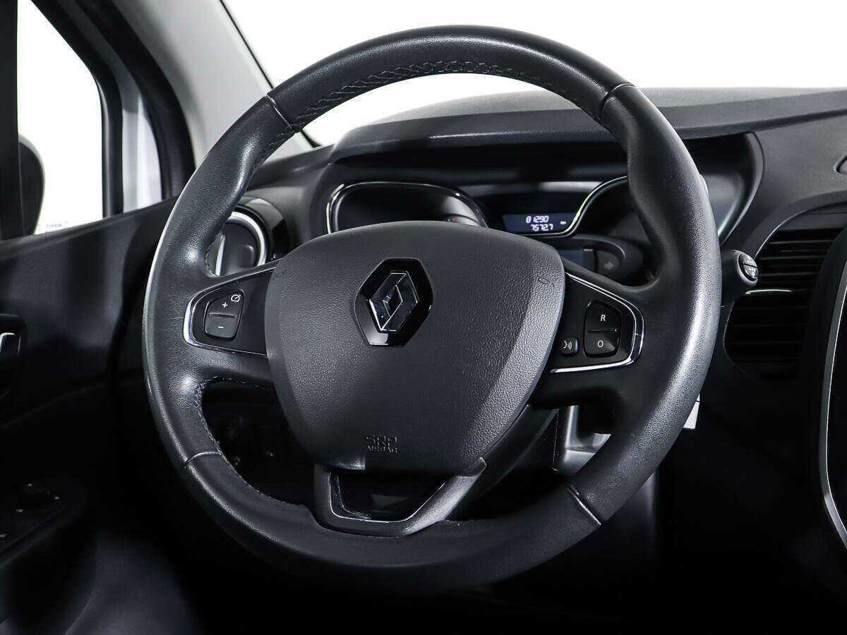 Renault Kaptur 2017 года с пробегом. Фото: #14