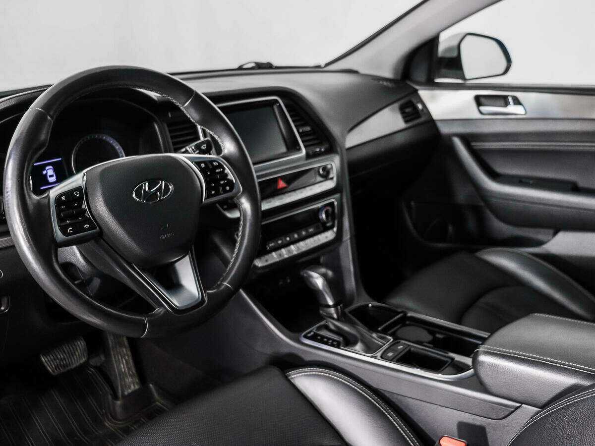Hyundai Sonata 2019 года с пробегом. Фото: #8