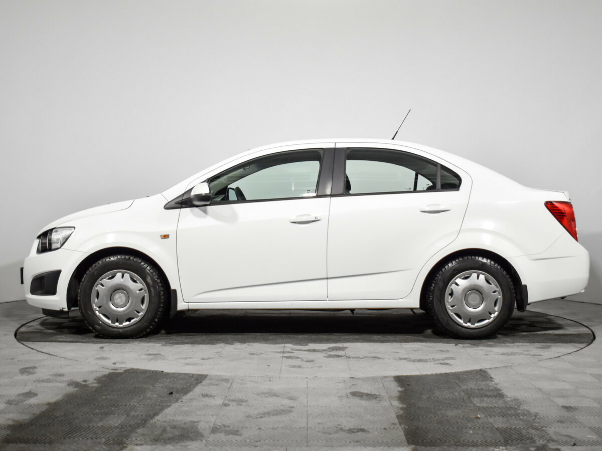 Chevrolet Aveo 2014 года с пробегом. Фото: #7