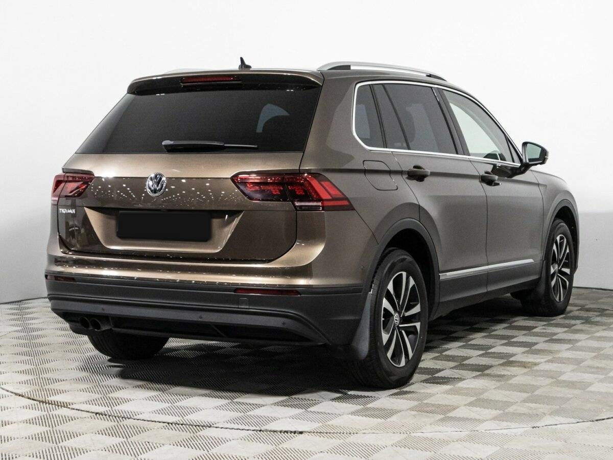Volkswagen Tiguan 2019 года с пробегом. Фото: #4