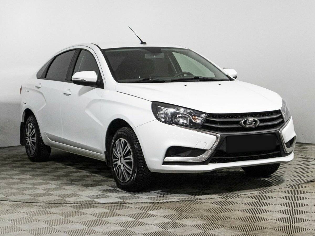Lada (ВАЗ) Vesta 2019 года с пробегом. Фото: #2