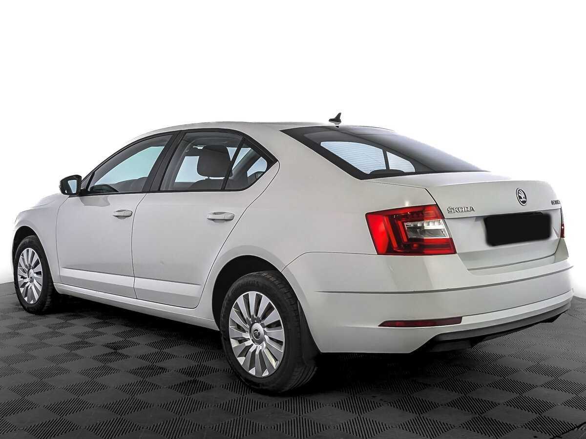 Skoda Octavia 2017 года с пробегом. Фото: #6