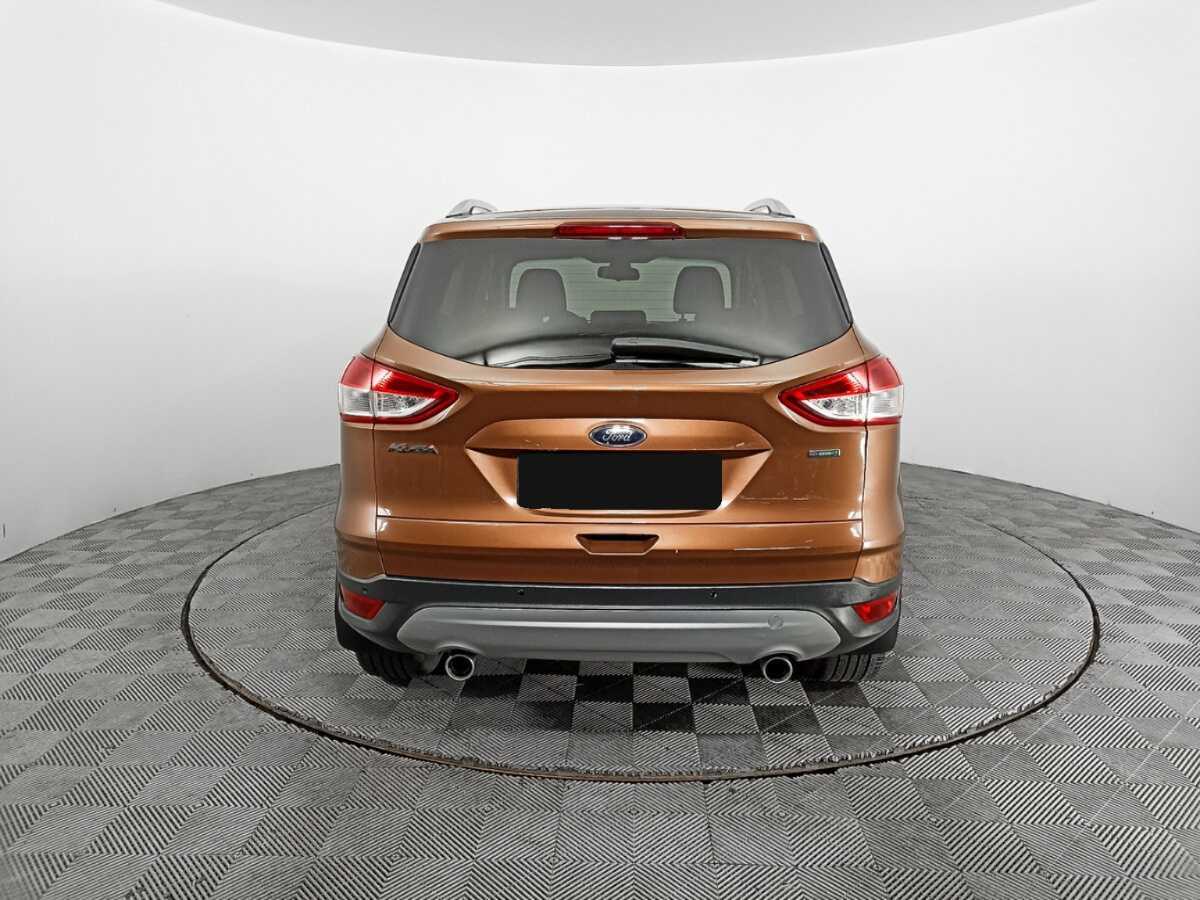 Ford Kuga 2013 года с пробегом. Фото: #4
