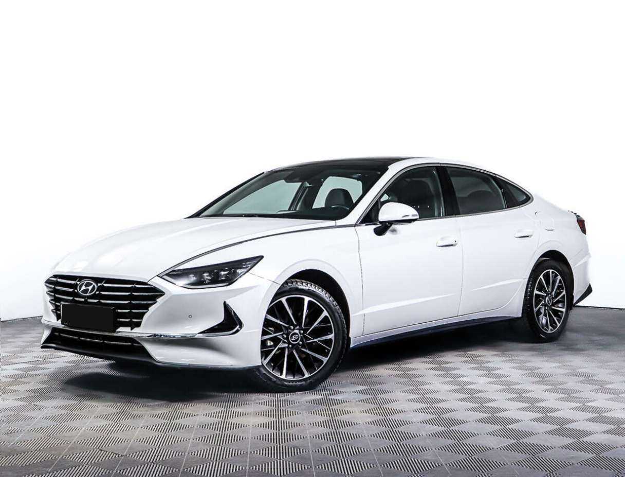 Hyundai Sonata 2022 года с пробегом. Посмотреть фото