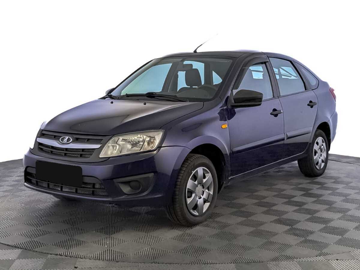 Lada (ВАЗ) Granta 2017 года с пробегом. Посмотреть фото