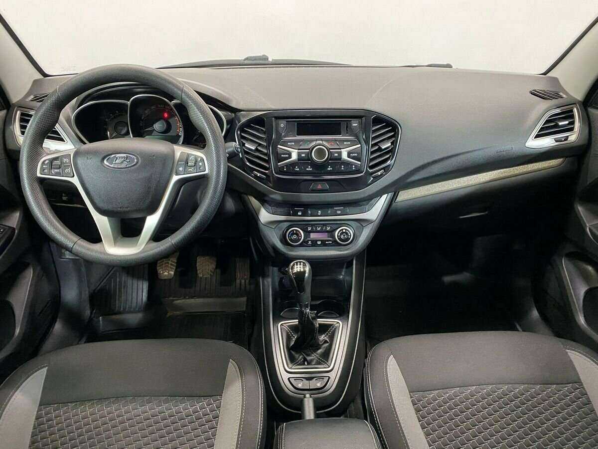 Lada (ВАЗ) Vesta 2019 года с пробегом. Фото: #8