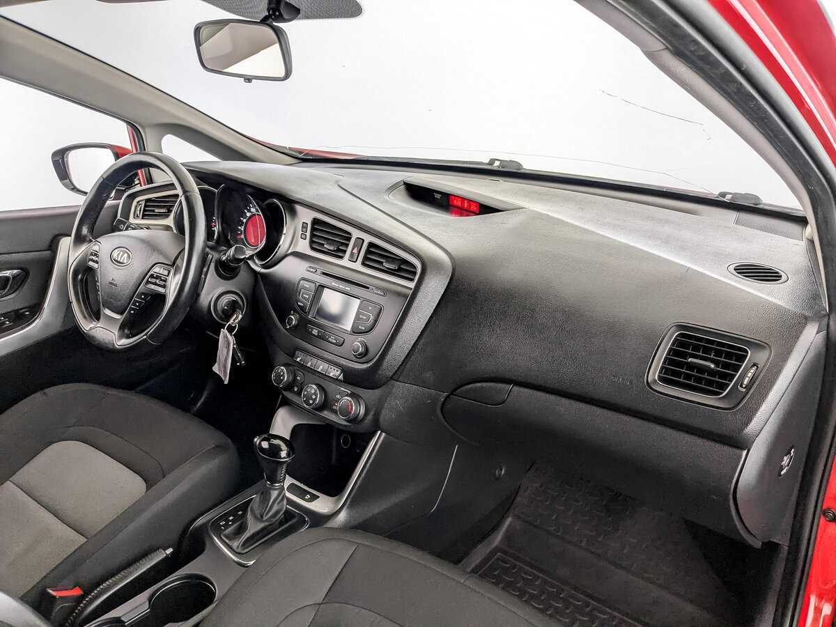 Kia Ceed 2014 года с пробегом. Фото: #10
