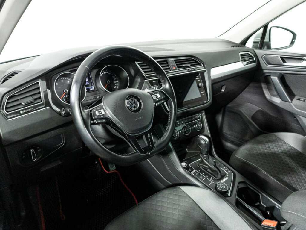 Volkswagen Tiguan 2019 года с пробегом. Фото: #10