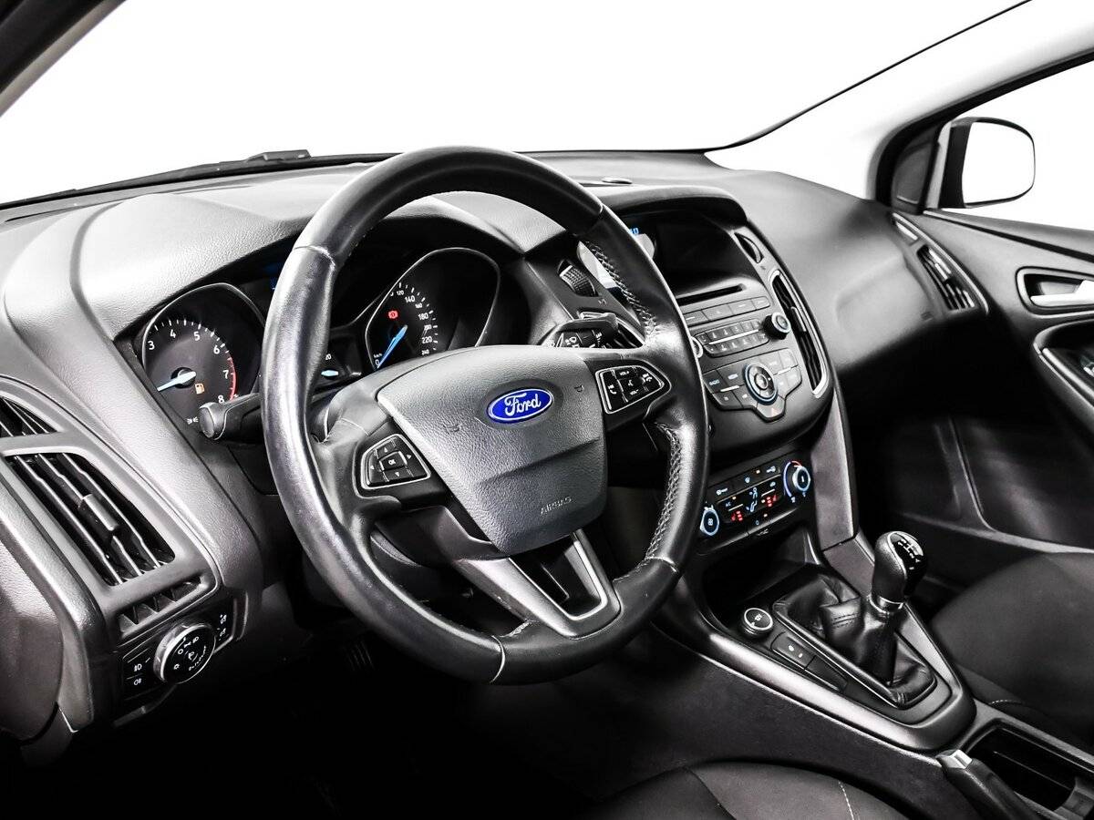 Ford Focus 2018 года с пробегом. Фото: #7