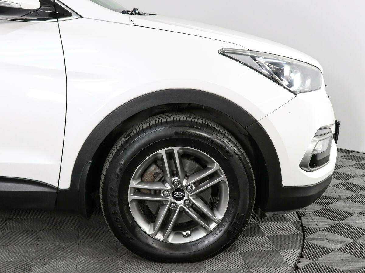 Hyundai Santa Fe 2017 года с пробегом. Фото: #11