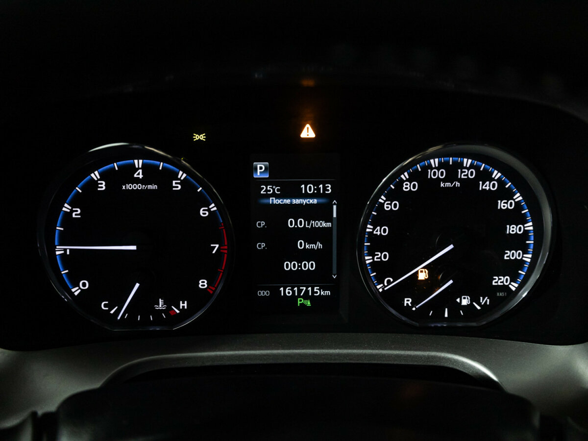 Toyota RAV4 2017 года с пробегом. Фото: #9