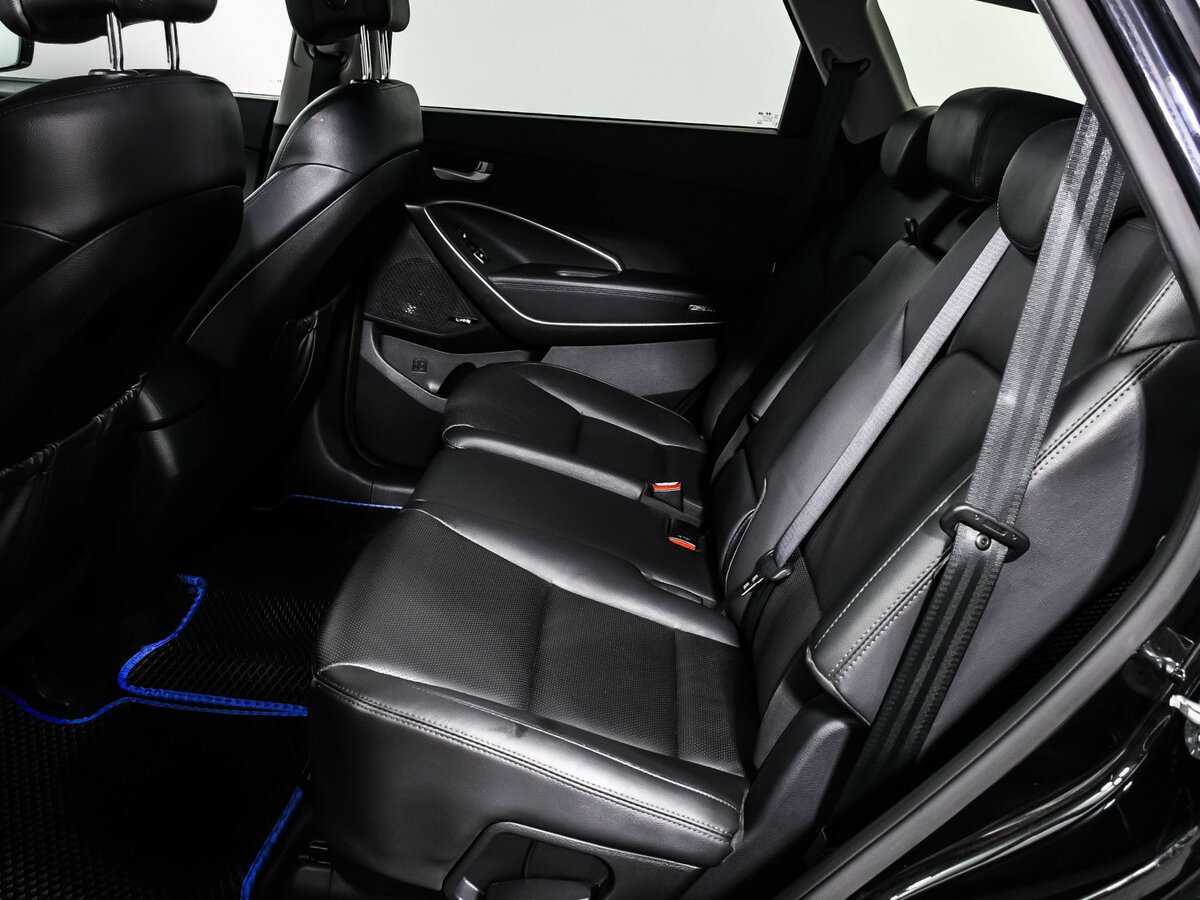 Hyundai Santa Fe 2017 года с пробегом. Фото: #12