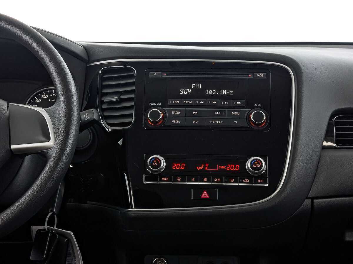 Mitsubishi Outlander 2021 года с пробегом. Фото: #16