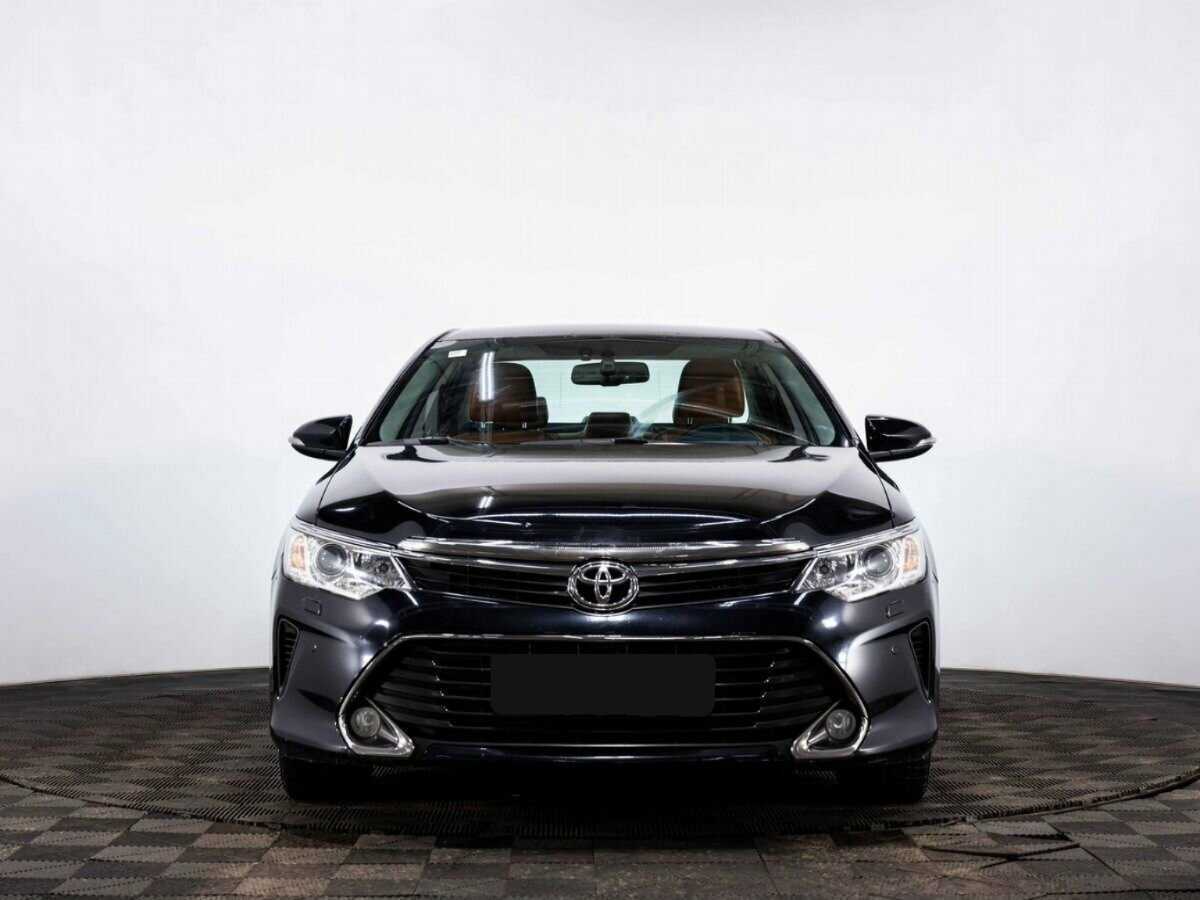 Toyota Camry 2017 года с пробегом. Фото: #1