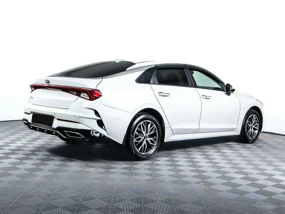 Kia K5 2020 года с пробегом. Фото: #3