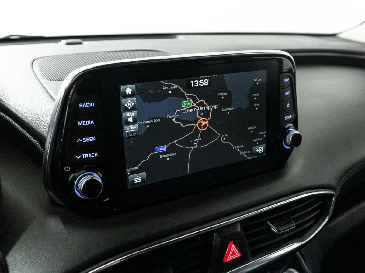 Hyundai Santa Fe 2019 года с пробегом. Фото: #18