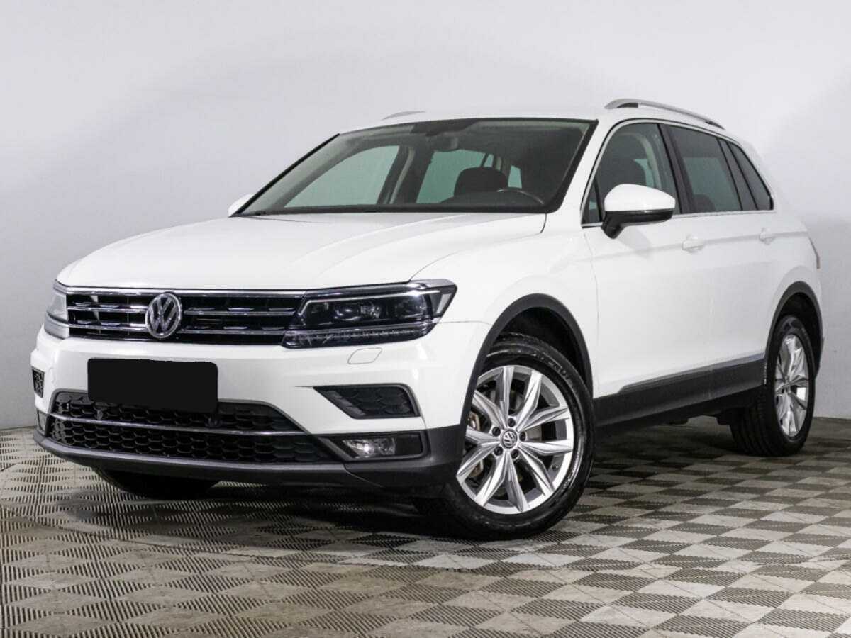 Volkswagen Tiguan 2018 года с пробегом. Посмотреть фото