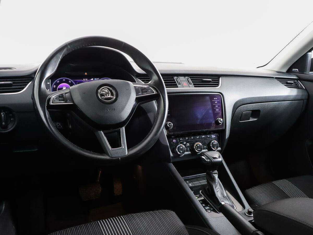 Skoda Octavia 2020 года с пробегом. Фото: #8