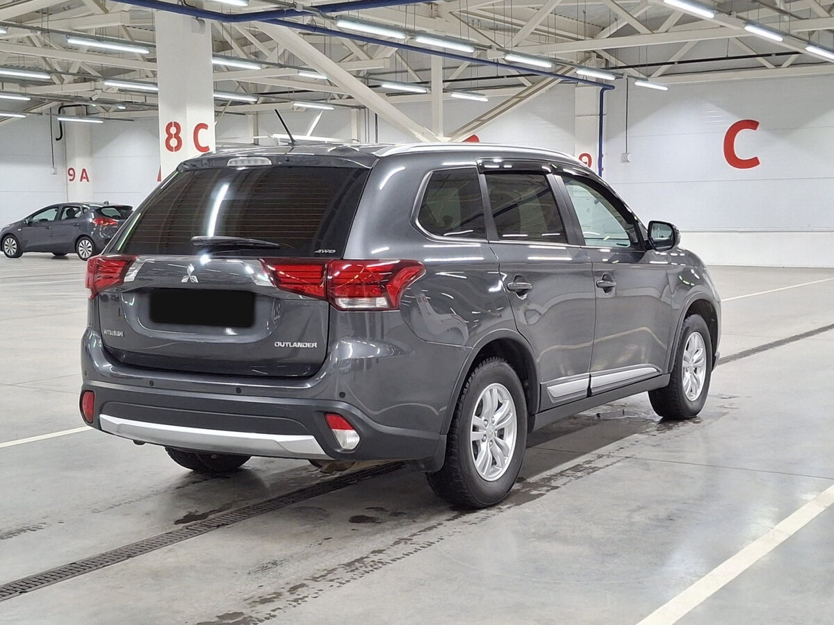 Mitsubishi Outlander 2015 года с пробегом. Фото: #4