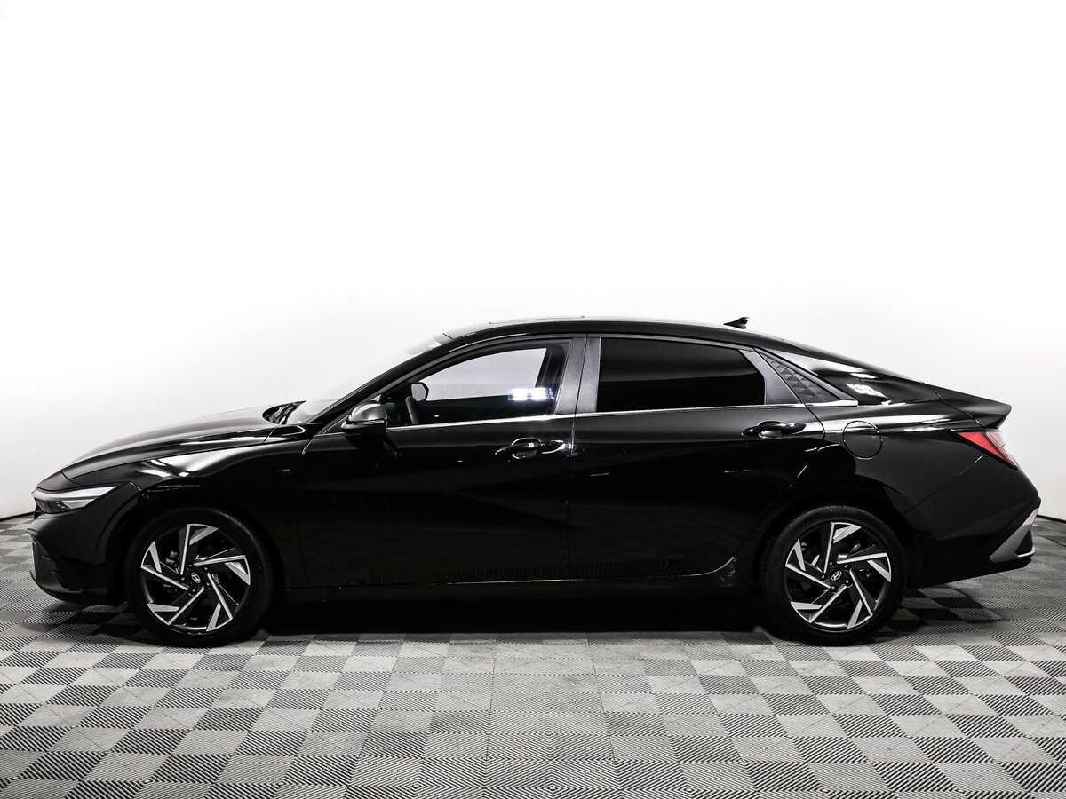 Hyundai Elantra 2024 года с пробегом. Фото: #7