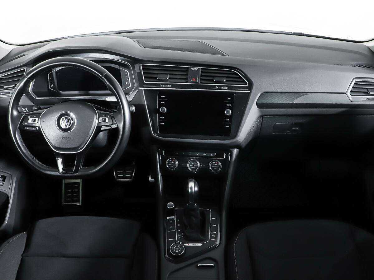 Volkswagen Tiguan 2018 года с пробегом. Фото: #10