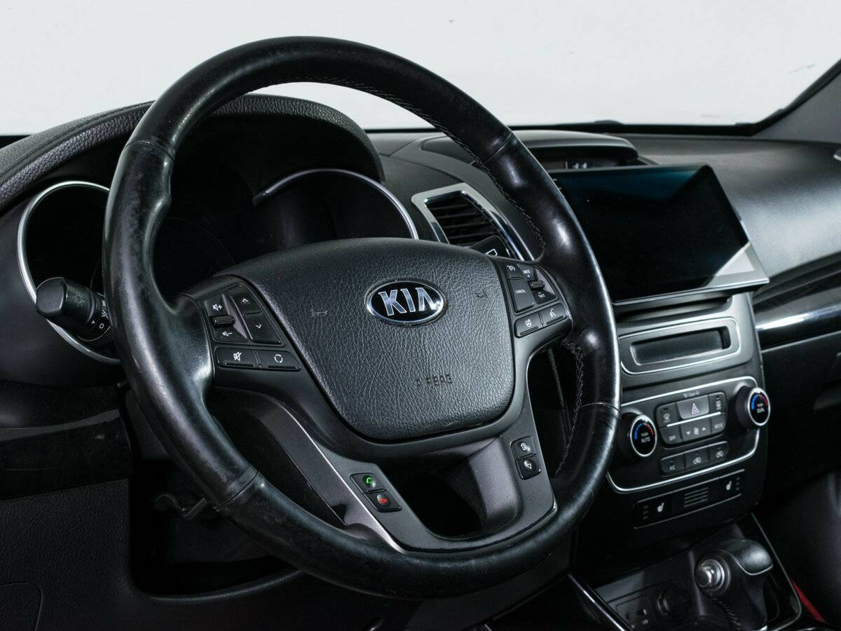 Kia Sorento 2013 года с пробегом. Фото: #13