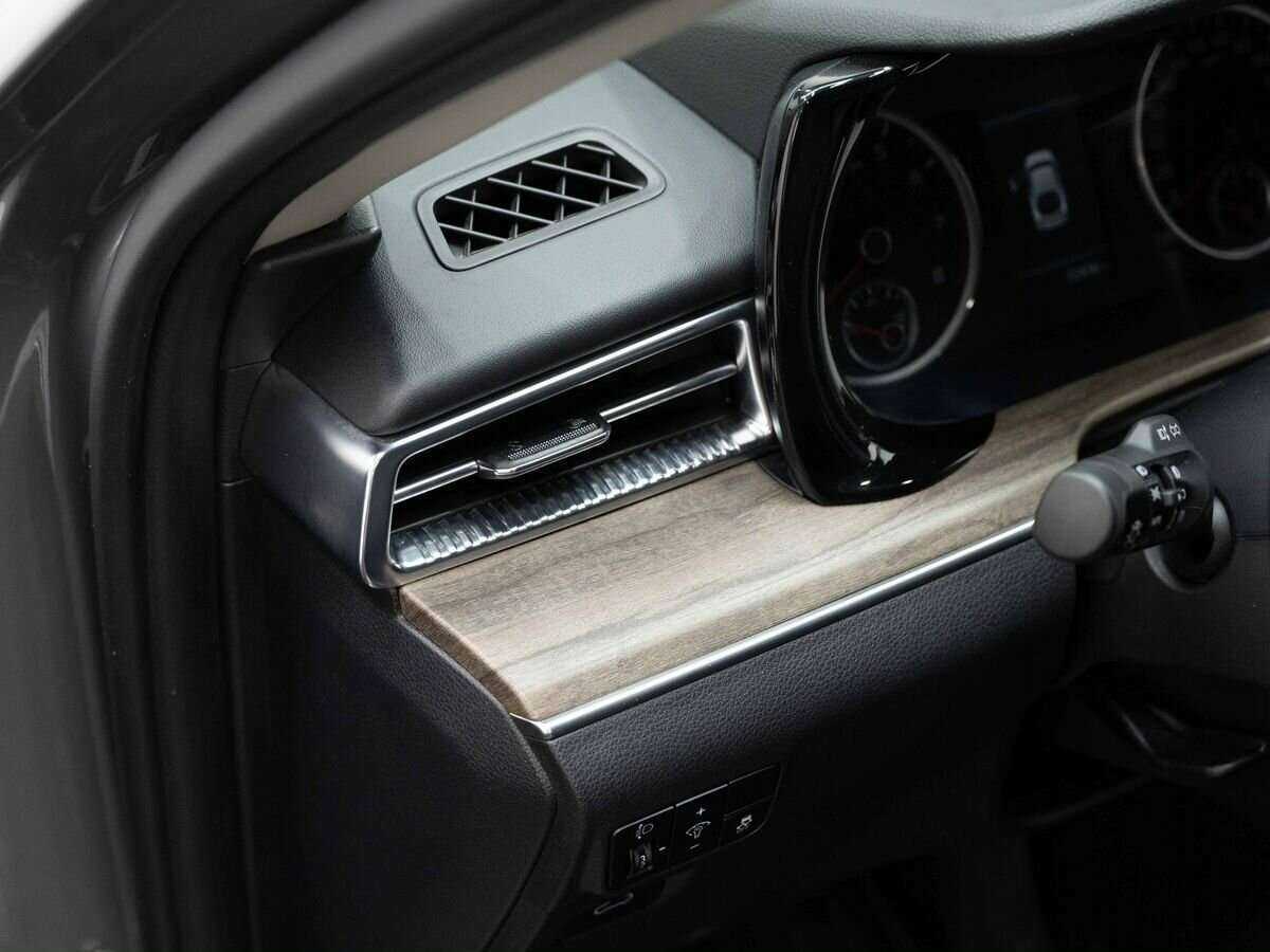 Kia K5 2021 года с пробегом. Фото: #17