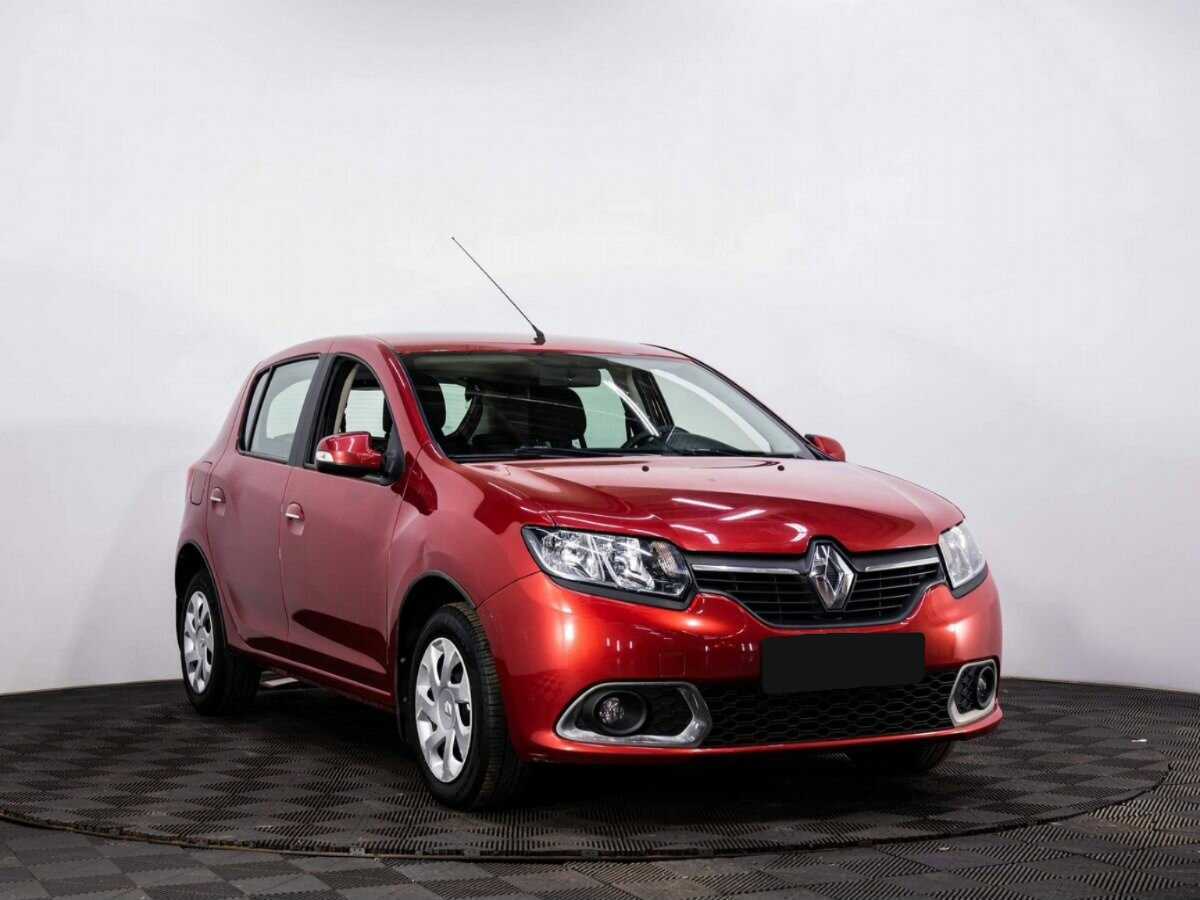 Renault Sandero 2017 года с пробегом. Фото: #2