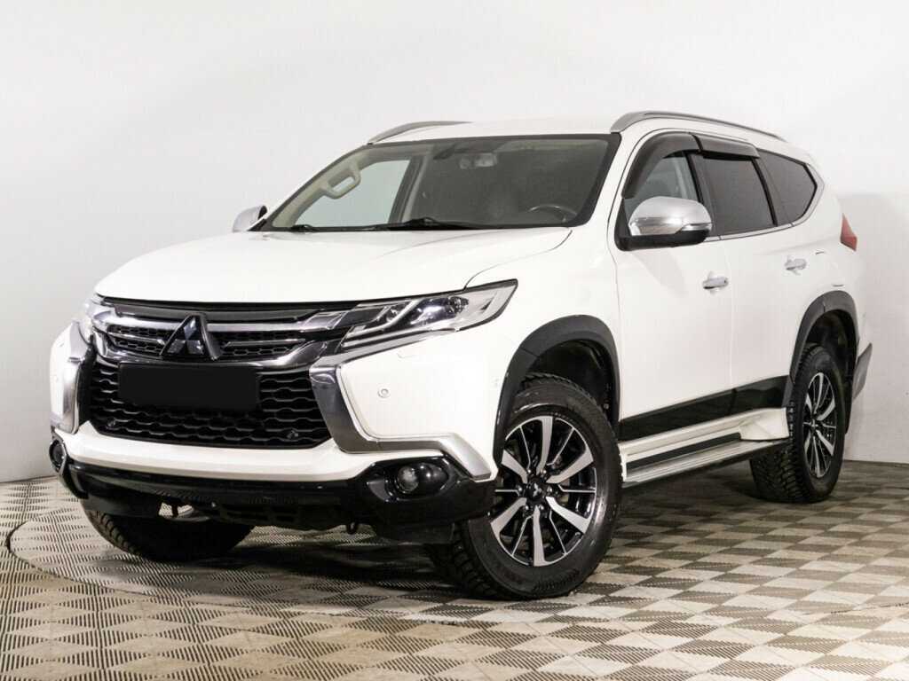 Mitsubishi Pajero Sport 2018 года с пробегом. Фото: #0