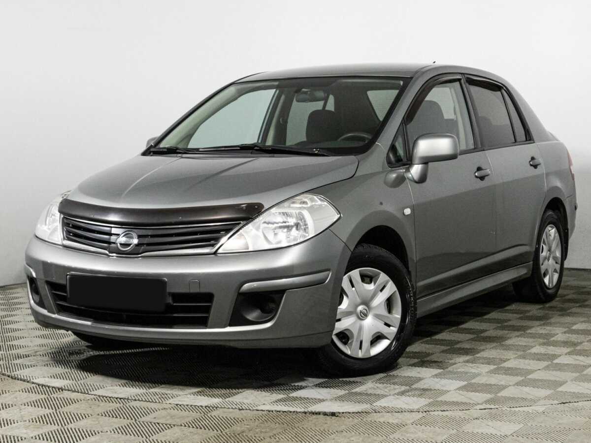 Nissan Tiida 2013 года с пробегом. Фото: #0