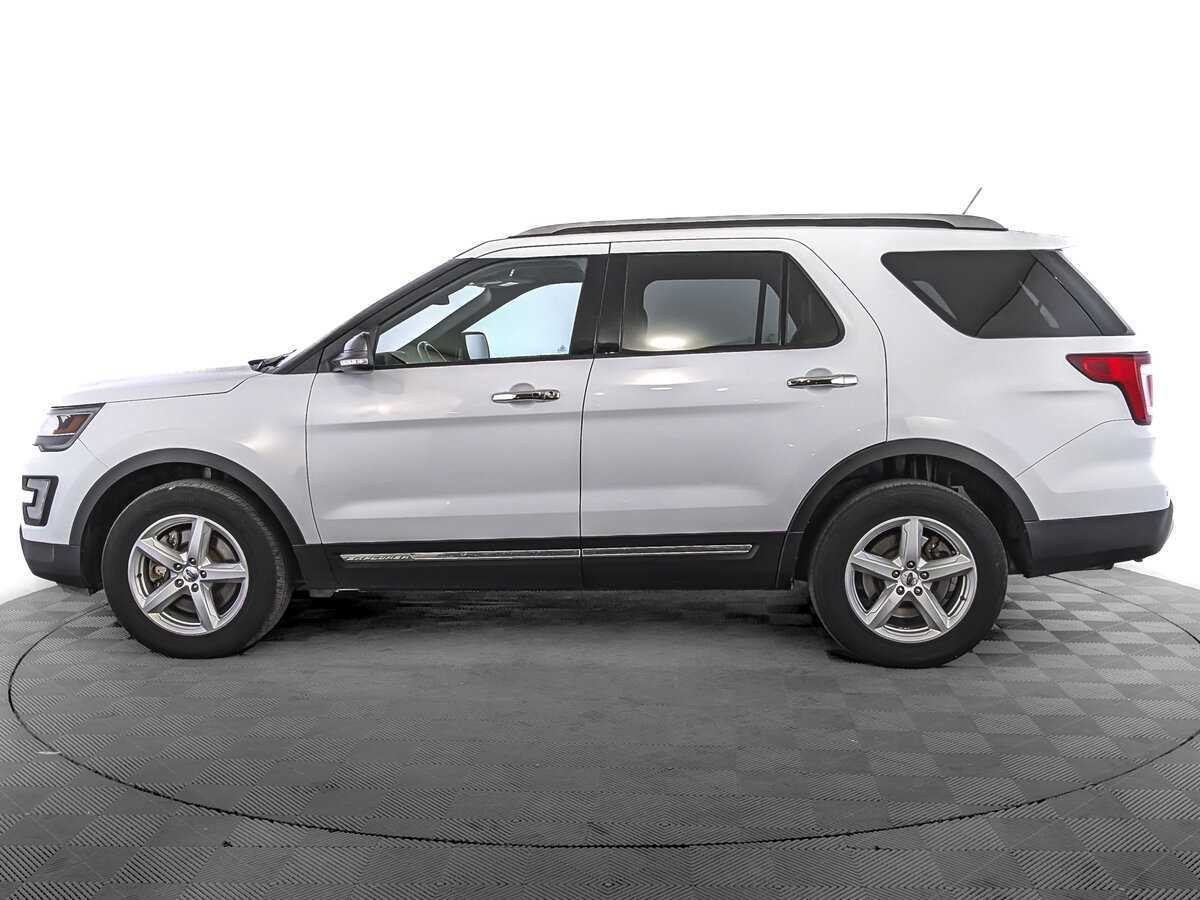 Ford Explorer 2017 года с пробегом. Фото: #7