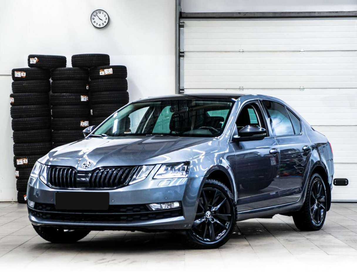 Skoda Octavia 2018 года с пробегом. Посмотреть фото