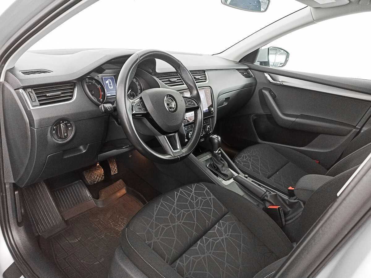 Skoda Octavia 2018 года с пробегом. Фото: #13
