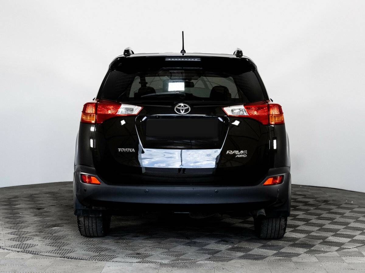 Toyota RAV4 2015 года с пробегом. Фото: #5