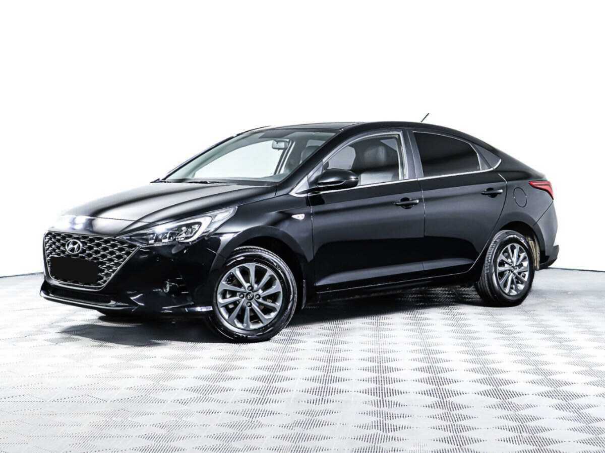 Hyundai Solaris 2022 года с пробегом. Посмотреть фото