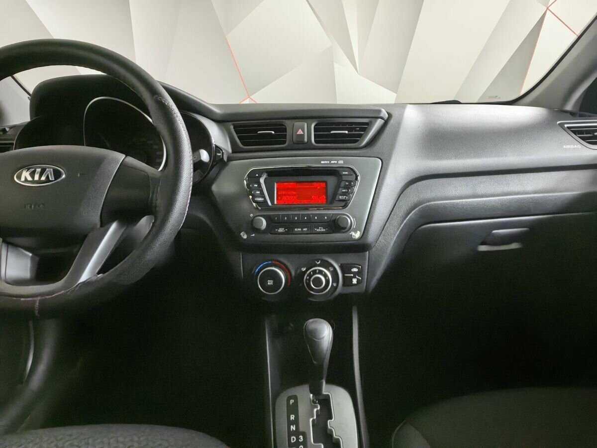 Kia Rio 2013 года с пробегом. Фото: #10