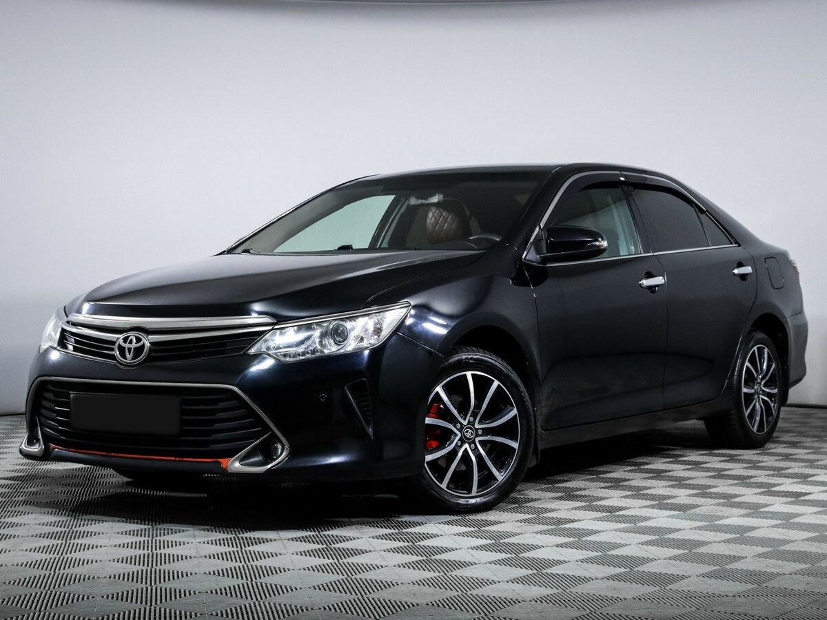 Toyota Camry 2016 года с пробегом. Фото: #0