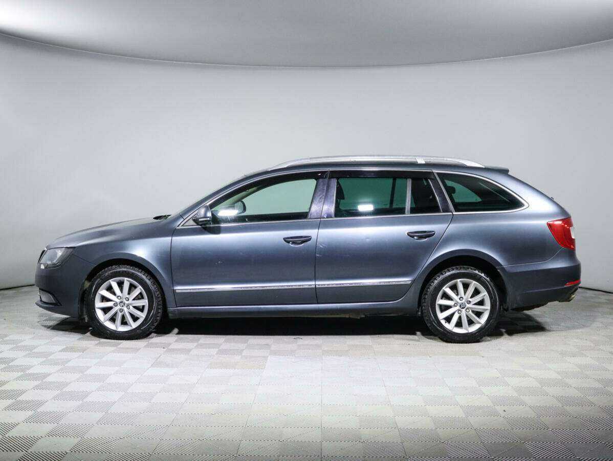Skoda Superb 2013 года с пробегом. Фото: #7