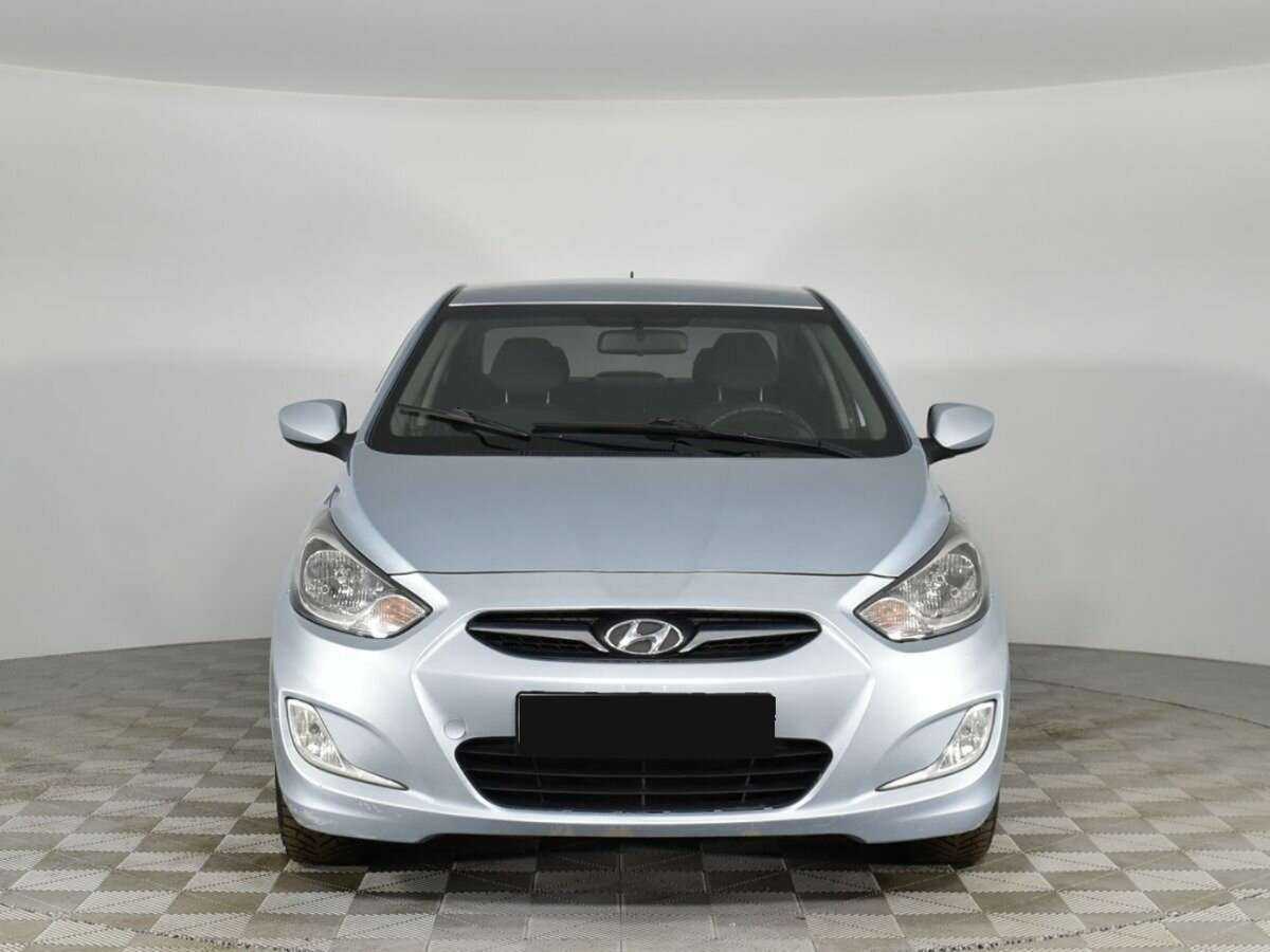Hyundai Solaris 2012 года с пробегом. Фото: #2