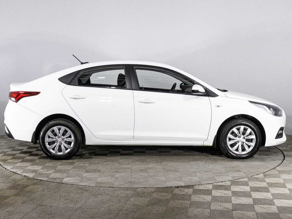Hyundai Solaris 2018 года с пробегом. Фото: #3