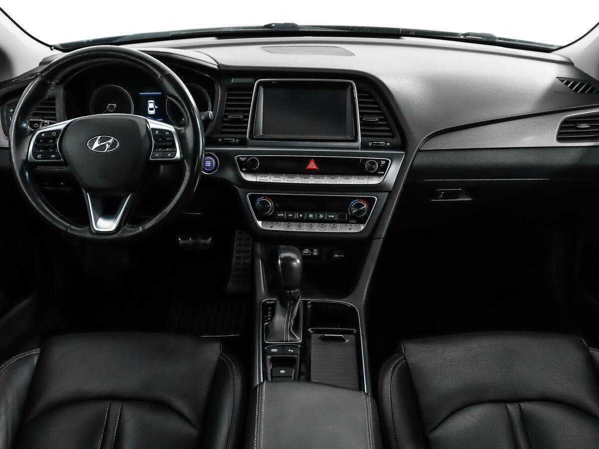 Hyundai Sonata 2017 года с пробегом. Фото: #13