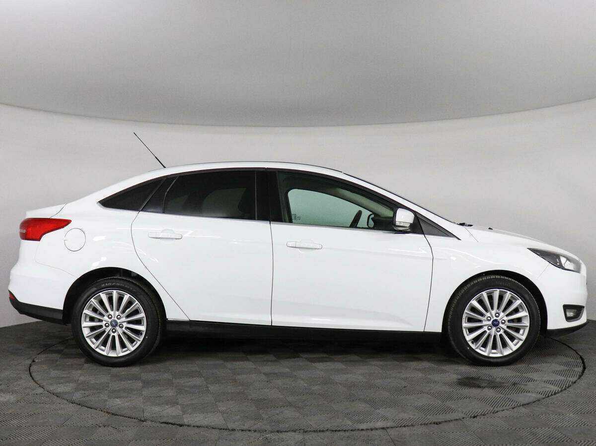 Ford Focus 2015 года с пробегом. Фото: #3