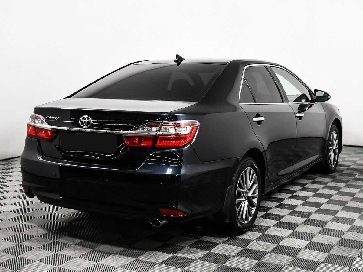 Toyota Camry 2017 года с пробегом. Фото: #4