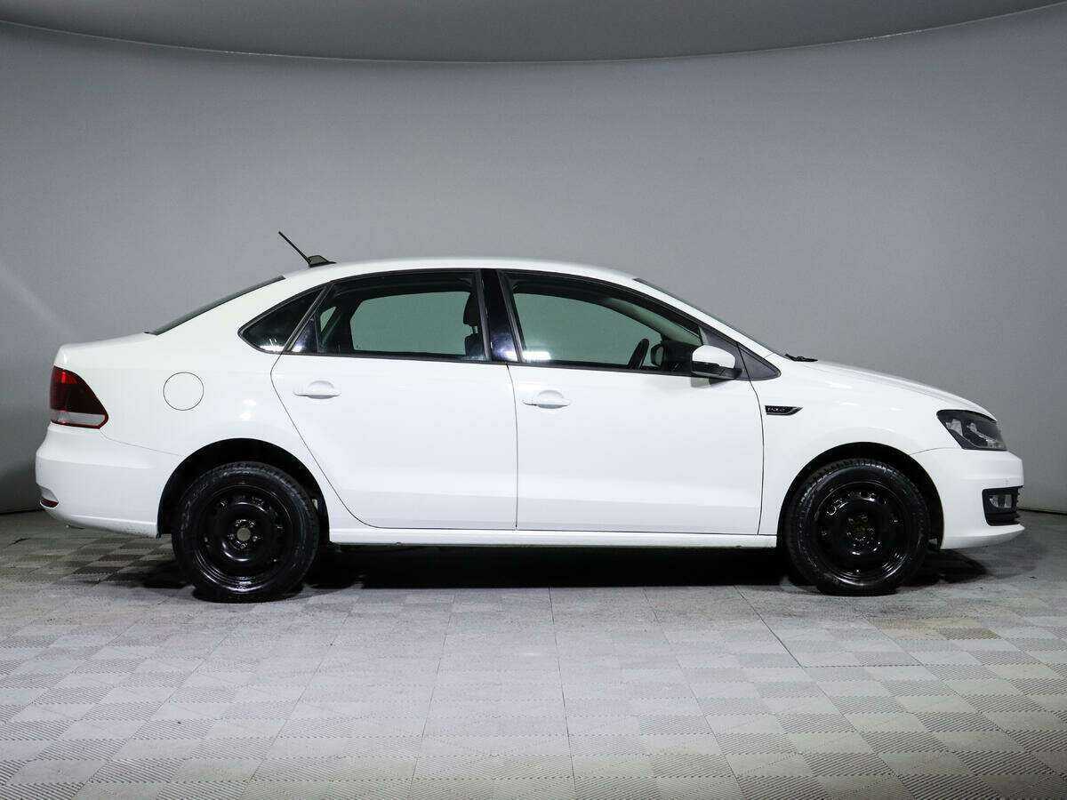 Volkswagen Polo 2019 года с пробегом. Фото: #3