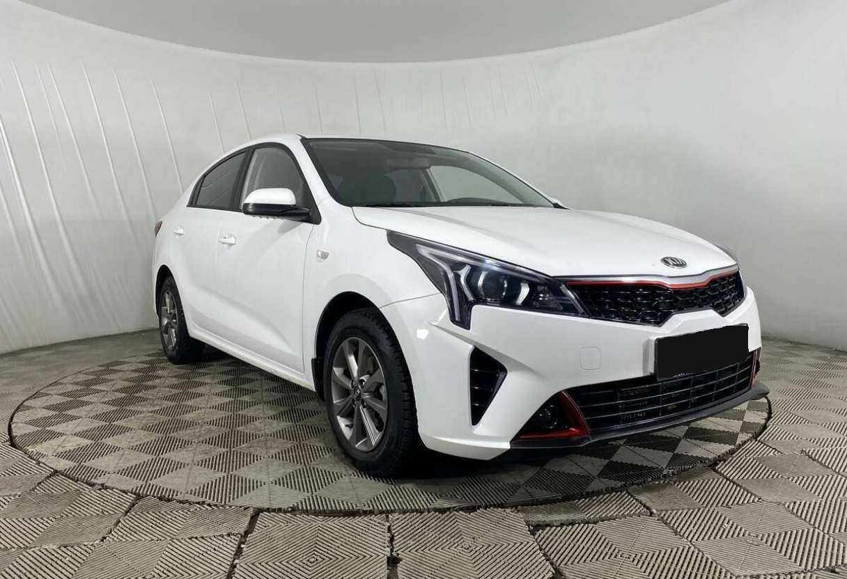 Kia Rio 2021 года с пробегом. Фото: #2