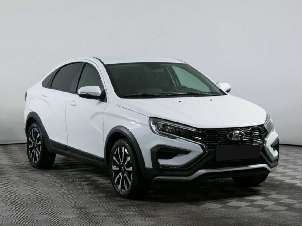 Lada (ВАЗ) Vesta 2023 года с пробегом. Фото: #2
