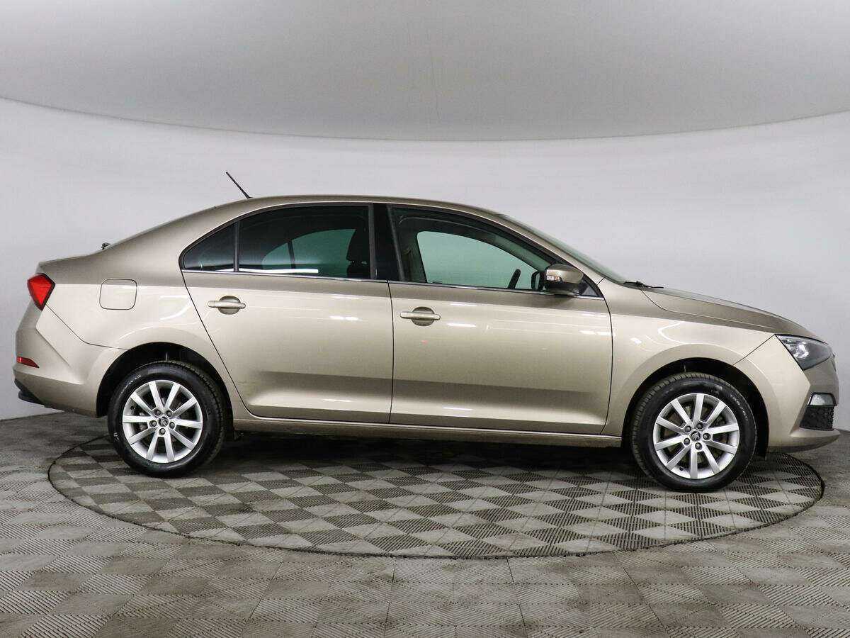 Skoda Rapid 2020 года с пробегом. Фото: #3