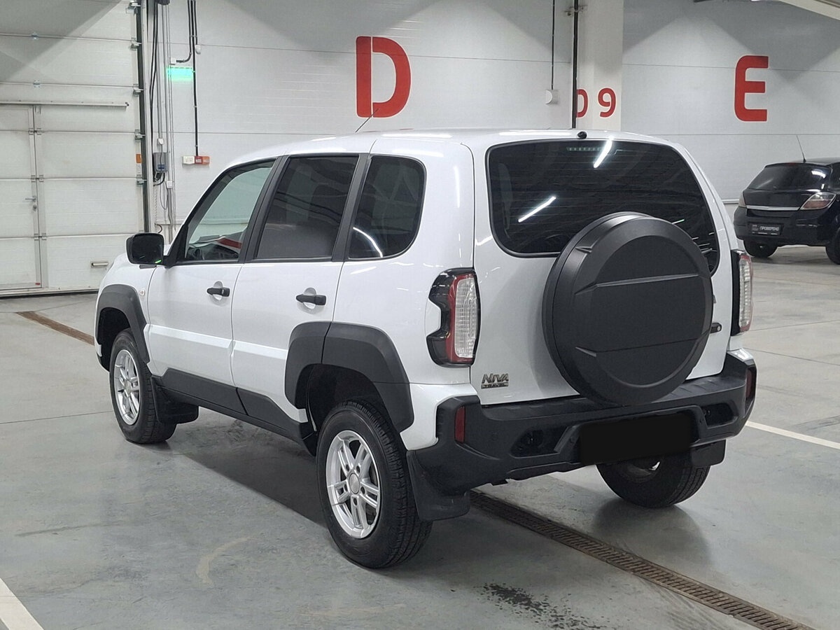 Lada (ВАЗ) Niva Travel 2023 года с пробегом. Фото: #6